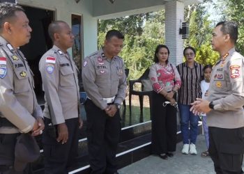 Di Tengah Duka Gempa, Kasatgas Humas Polri Beri Penguatan untuk Personel dan Warga Ende