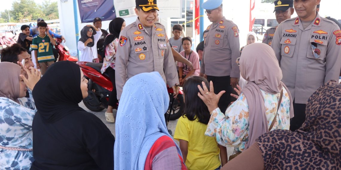 Jumat Curhat di Pulau Lancang, Kapolres Kepulauan Seribu Ajak Warga Aktif Jaga Kamtibmas dan Waspada Hoaks