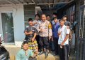 Bhabinkamtibmas Cisauk Laksanakan Sambang dan Cooling System, Ajak Pemuda Bijak Bermedia Sosial