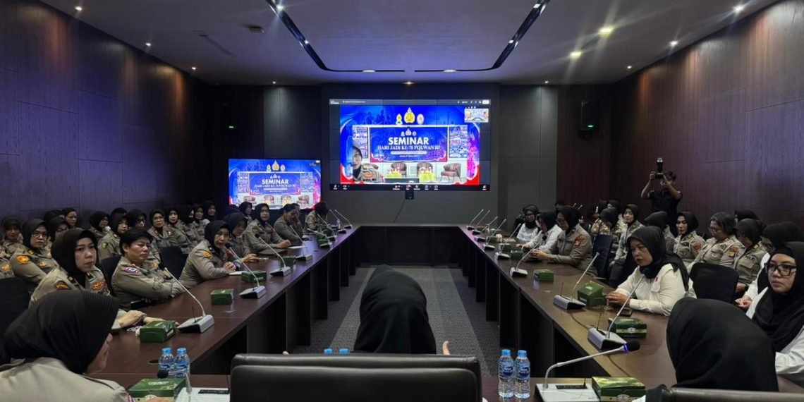 Seminar Kesehatan Mental Perkuat Ketangguhan Polwan Polda Metro Jaya Bertugas