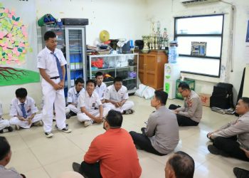 Lewat Program “SABUK Kamtibmas”, Wakapolres Metro Bekasi Kota Sambangi SMKS Panjatek