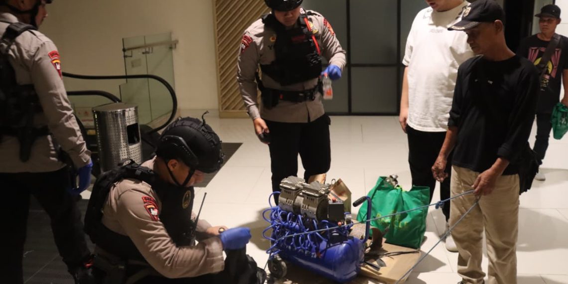 Polisi Pastikan Pacific Place Jakarta Selatan Clear Usai Terima Ancaman Bom melalui Email