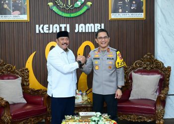 Kapolda Jambi Hadir Langsung ke Kejati, Sampaikan Ucapan Selamat Hari Lahir Kejaksaan RI