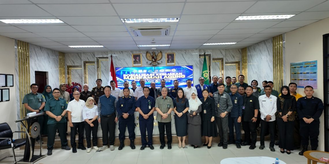 Polres Metro Bekasi Ikuti Sosialisasi Kebijakan Mahkamah Agung di PN Cikarang