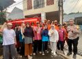Bhabinkamtibmas Cipedak Bersama Tiga Pilar Monitoring Distribusi Air bagi Warga Terdampak Kekurangan Air