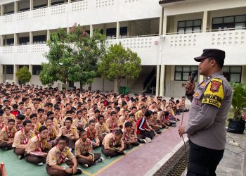 Polisi Sahabat Pelajar, Polsek Babelan Beri Pembinaan dan Dampingi Deklarasi Pelajar SMAN 3 Babelan