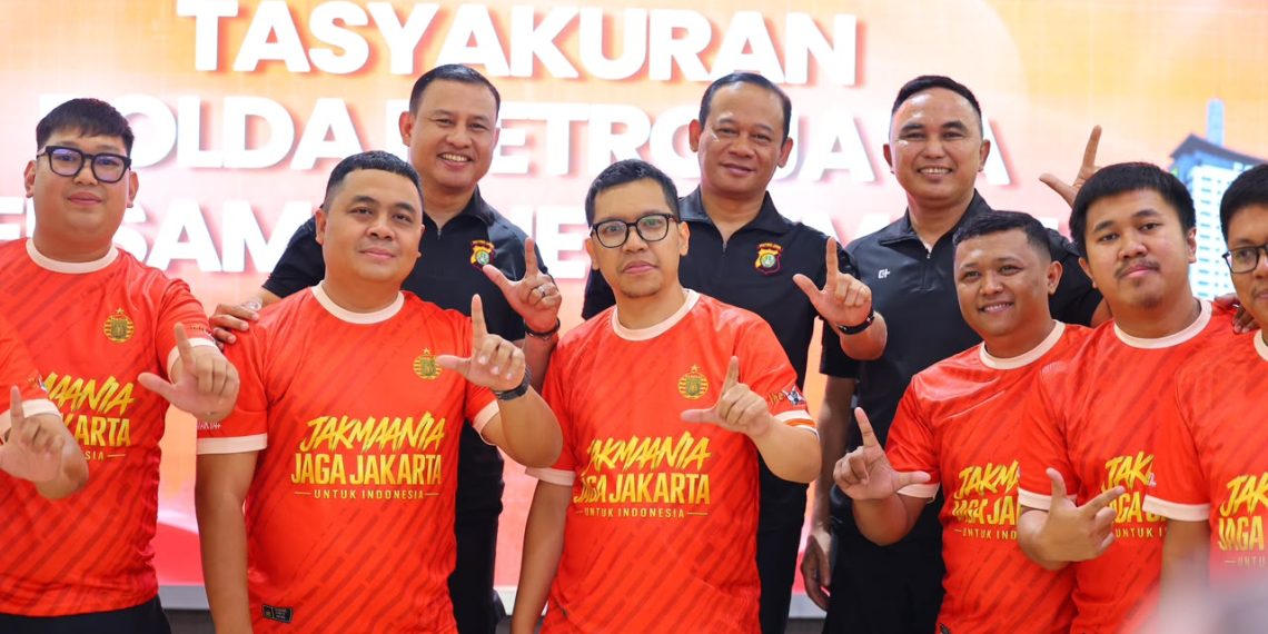 Kapolres Metro Jakarta Pusat Hadiri Tasyakuran Bersama The Jakmania di Polda Metro Jaya