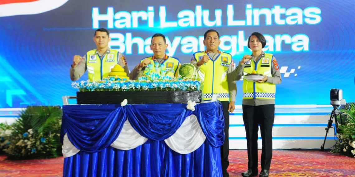 Polantas KARIB, Kapolri Dorong Teknologi Jadi Jembatan Pelayanan yang Lebih Dekat dengan Masyarakat