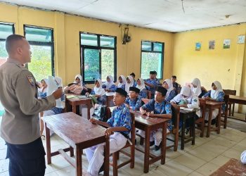 Polsek Kedungwaringin Gelar DDS di Desa Karangharum, Dorong Pelayanan dan Siskamling Pasca Pilkades
