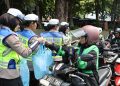 Polda Metro Jaya Sapa Komunitas Ojol Lewat Jumat Berkah