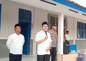 Polsek Pebayuran Gelar “Police Go To School” di MTs Elyasiniah, Edukasi Pelajar Cegah Bullying dan Kenakalan Remaja