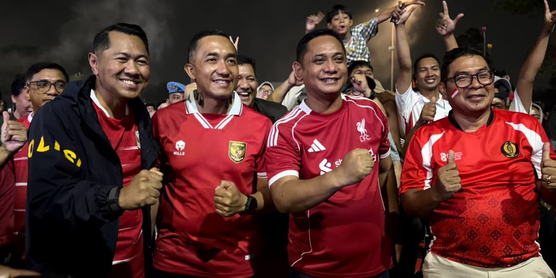 Kapolres Metro Bekasi Hadiri dan Pastikan Pengamanan Nobar Final Indonesia vs Thailand Berjalan Kondusif