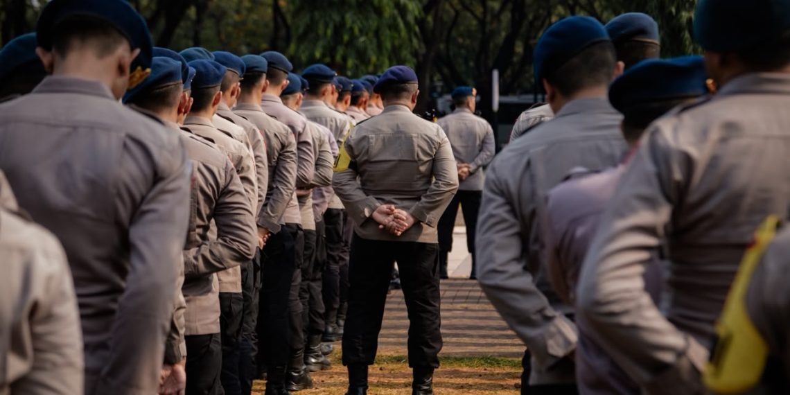 Polda Metro Jaya Kedepankan Pelayanan Humanis dalam Penyampaian Pendapat Buruh di DPR/MPR RI