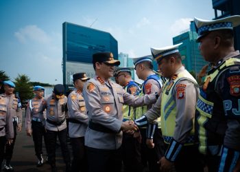 Apel Kebesaran, Kapolda dan Wakapolda Metro Jaya Ucapkan Terima Kasih dan Apresiasi kepada Anggota dan Jajaran