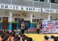 Polsek Serang Baru Sosialisasikan Bahaya Bullying dan Tawuran Pelajar di SDIT dan SMPIT Ummi Abiyyi, Perkuat Karakter dan Kedisiplinan Siswa