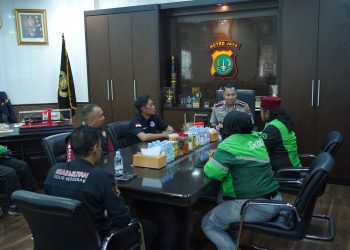 Kapolres Metro Bekasi Gelar Audiensi Bersama Komunitas Ojek Online, Perkuat Sinergi dan Komunikasi dalam Menjaga Kamtibmas
