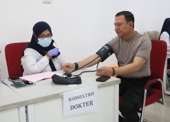 Sambut Hari Sumpah Pemuda, Kapolres Jakpus Ikut Donor Darah untuk Bantu Sesama