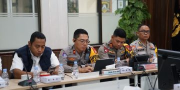 Perkuat Sinergi Dan Kesiapsiagaan, Kapolres Metro Bekasi Ikuti Rapat Virtual Pelayanan Penyampaian Aspirasi Mahasiswa Bersama Kapolda Metro Jaya