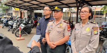 Amankan Terduga Pelaku Curanmor, Polsek Kelapa Dua Sita Kunci T Hingga Sajam